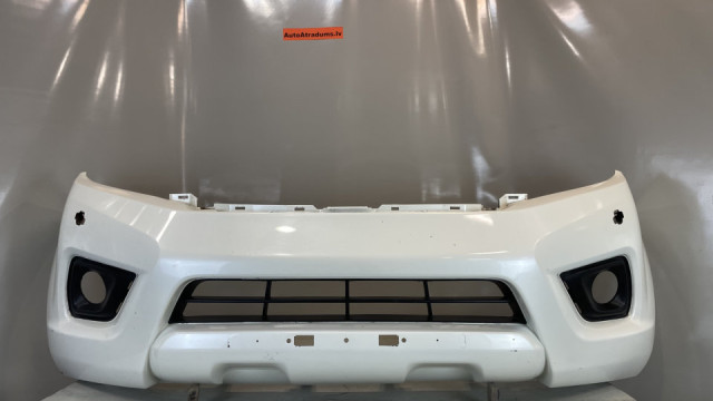 Nissan Navara 2016- бампер передний 62022-4JU0H