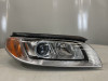 Volvo V70 2007-2012 фара передняя правая xenon (адаптивная) 31283916