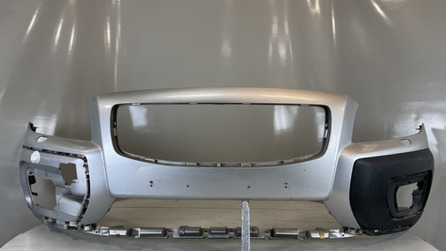Volvo XC70 2007-2016   bamperis priekšejais (mazg) 30678678
