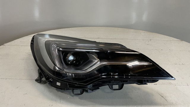 Opel Astra  2016- lukturis FULL LED RH  39055746