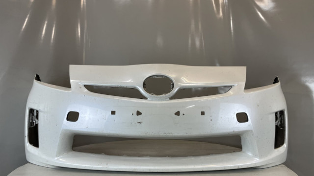 Toyota Prius 2010-   bamperis priekšejais  52119-47080