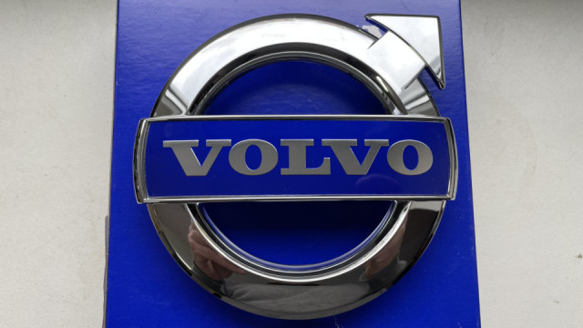 Volvo XC70 2010-2016  Logo  31383031