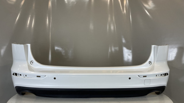 Volvo V60  2018-   bamperis aizmugures  31688836