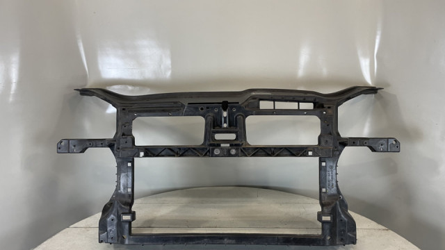 VW Golf 5 Combi  priekšas rāmis/televizors 1,6D 1K0805594M