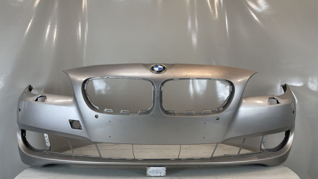 BMW 5 (F10) 2009-2013 bamperis priekšējais 51117200712