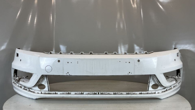 VW Passat B7 2010-2014 R-Line bamperis priekšējais (mazg+6 sens) 3AA 807 221C