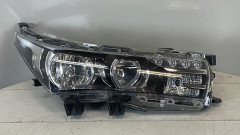 Toyota Corolla  2013-2016  lukturis labais  81110-02E71-00